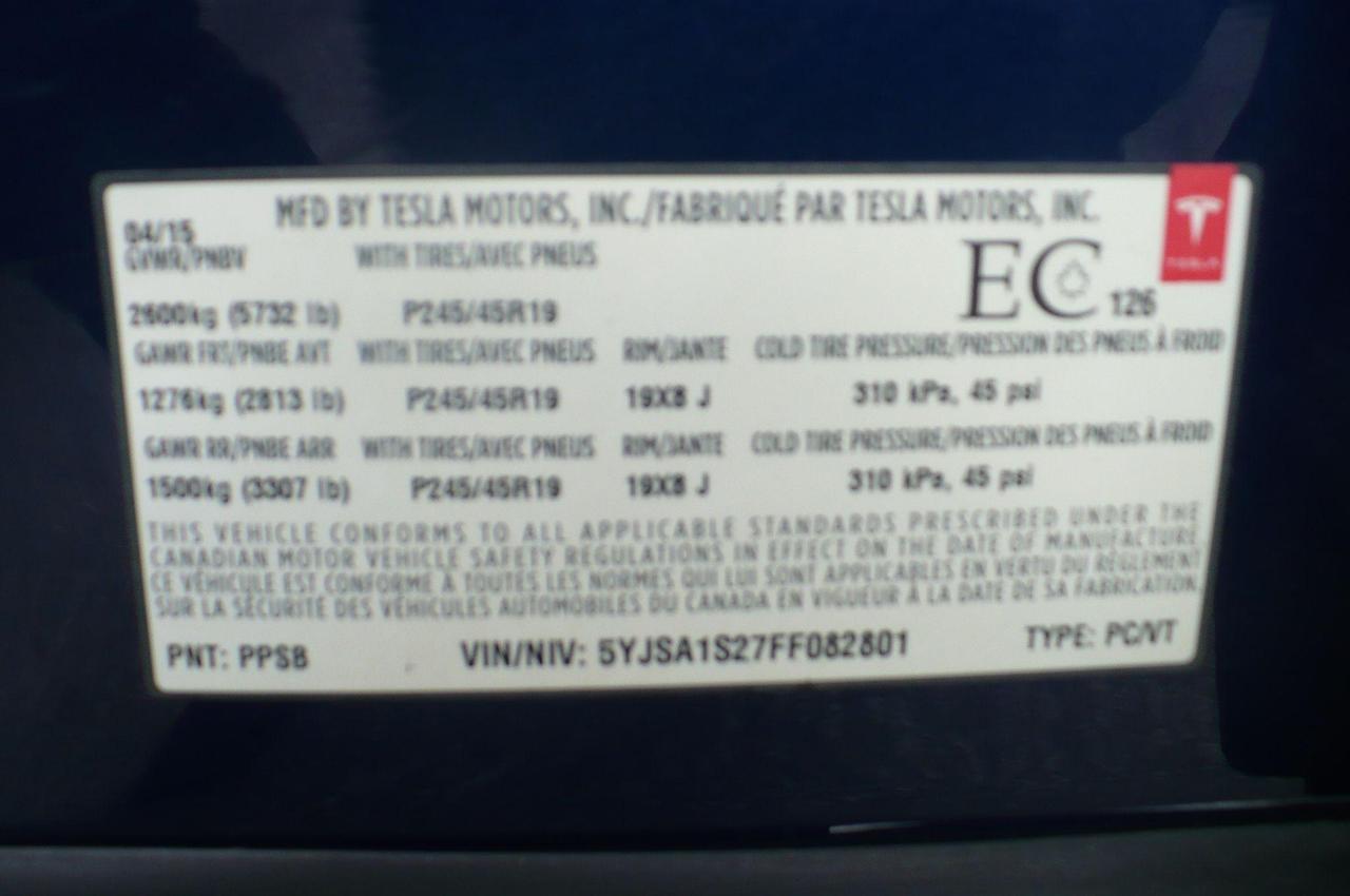 2015 Tesla Model S 4dr Sdn AWD 70D Photo