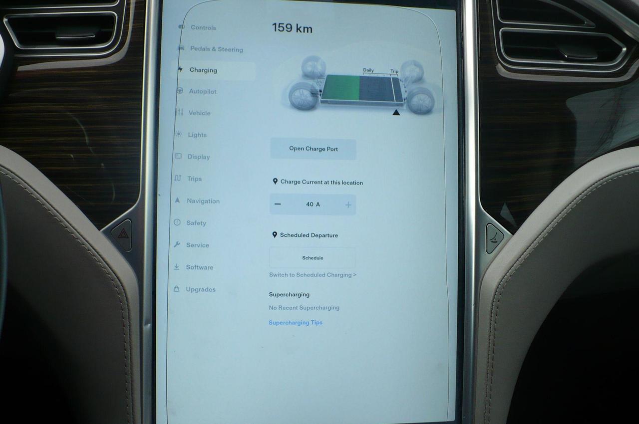 2015 Tesla Model S 4dr Sdn AWD 70D Photo