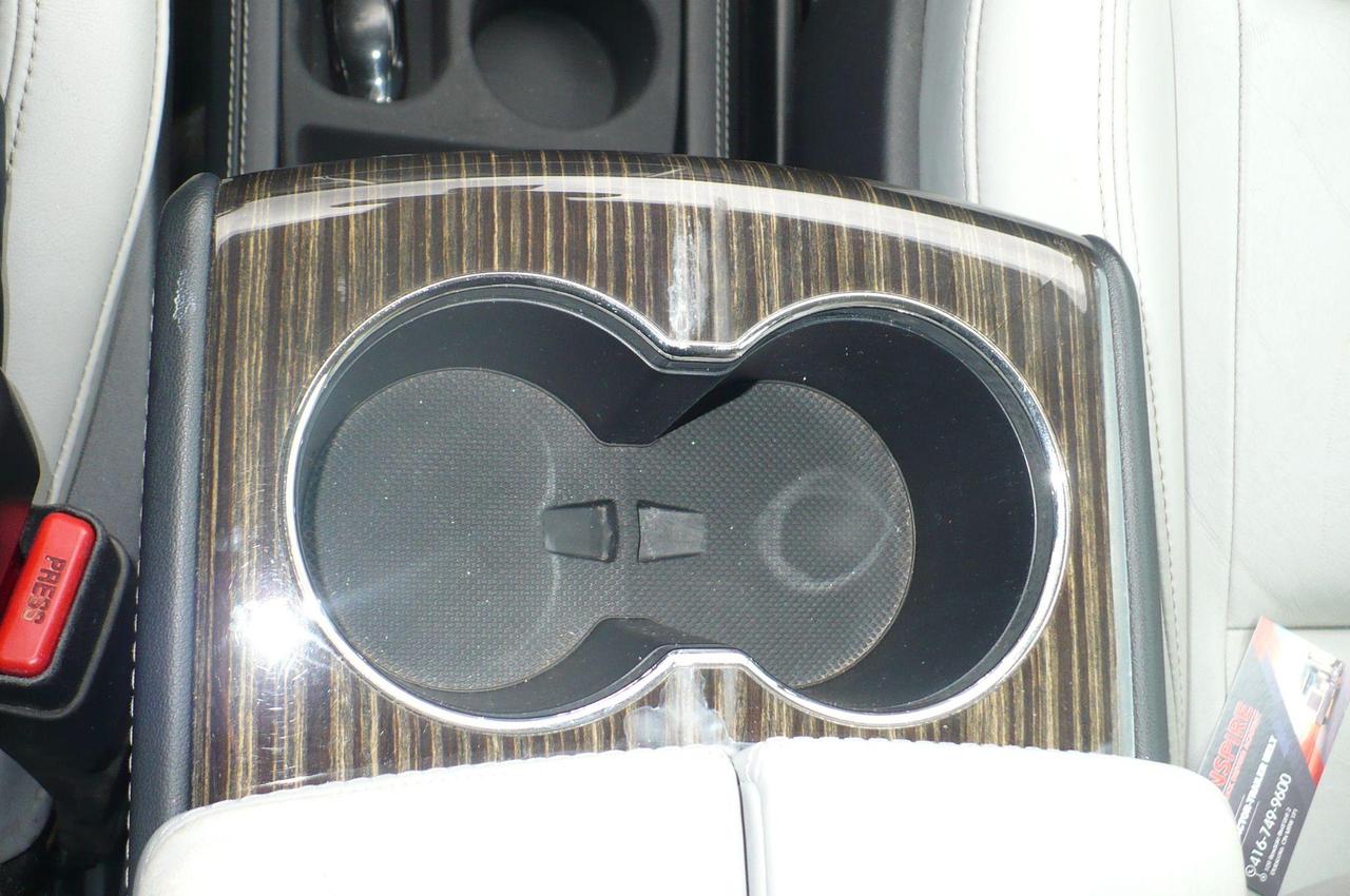 2015 Tesla Model S 4dr Sdn AWD 70D Photo