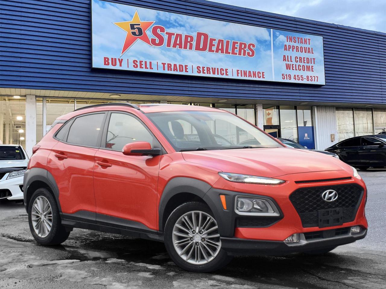 Used 2018 Hyundai KONA SUNROOF LEATHER H-SEATS MINT WE FINANCE ALL CREDIT for sale in London, ON