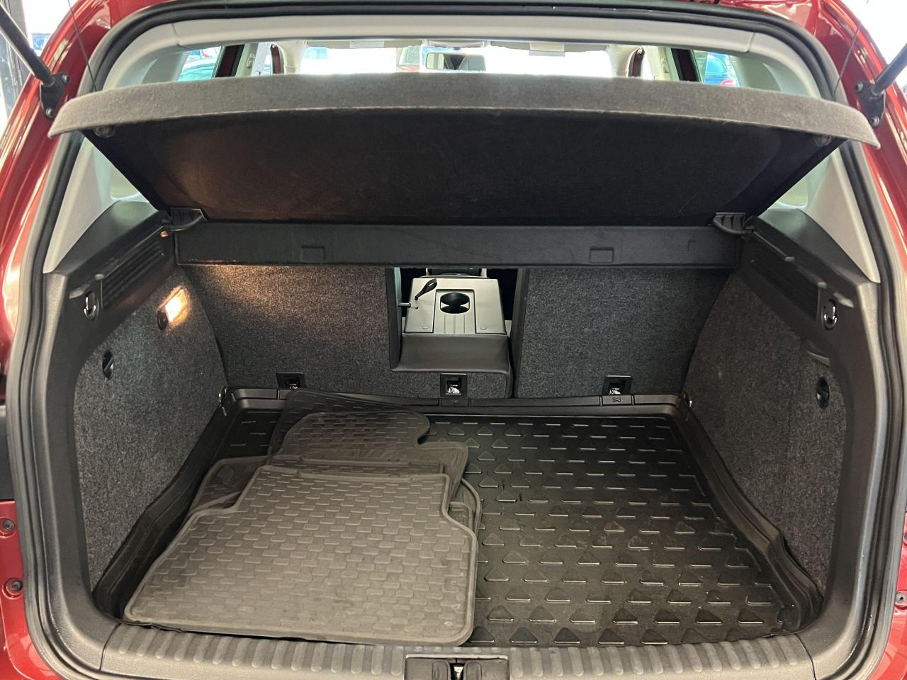 2015 Volkswagen Tiguan Highline+New Tires+Brakes+PanoRoof+CAM+CLEANCARFAX - Photo #26