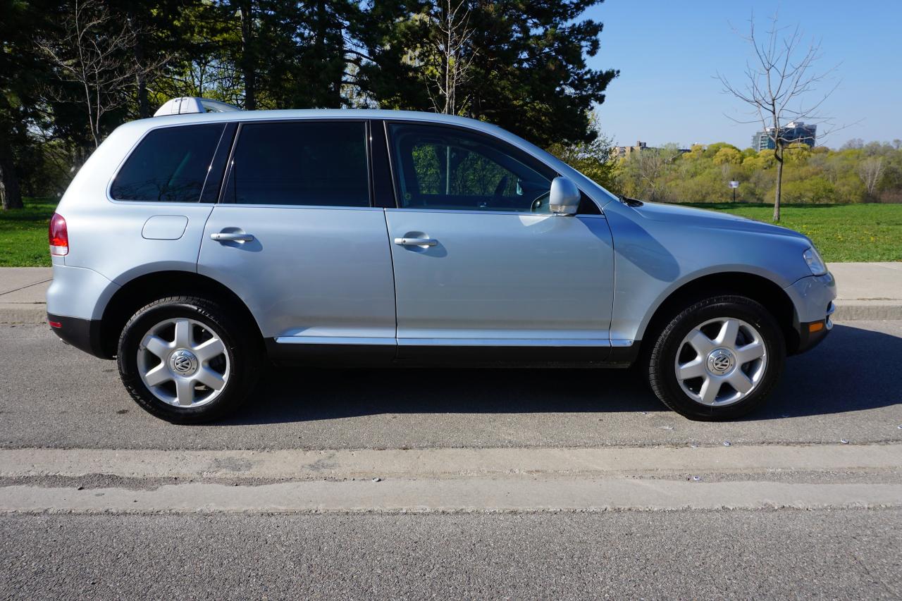 2004 Volkswagen Touareg V10 TDI / 1 OWNER / NO ACCIDENTS / LOCALLY OWNED Photo4