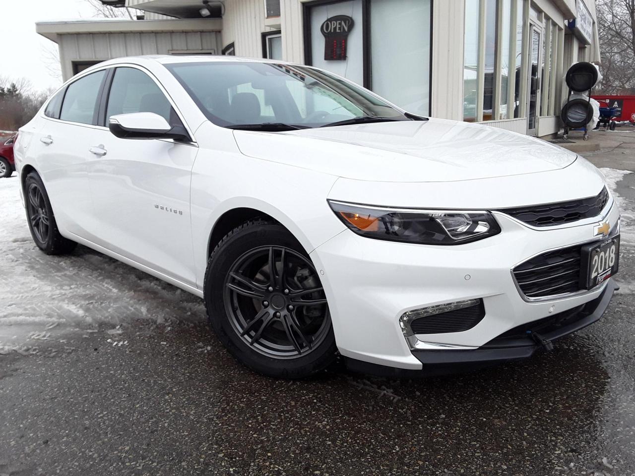Used 2018 Chevrolet Malibu Premier - LEATHER! NAV! BACK-UP CAM! BSM! for sale in Kitchener, ON