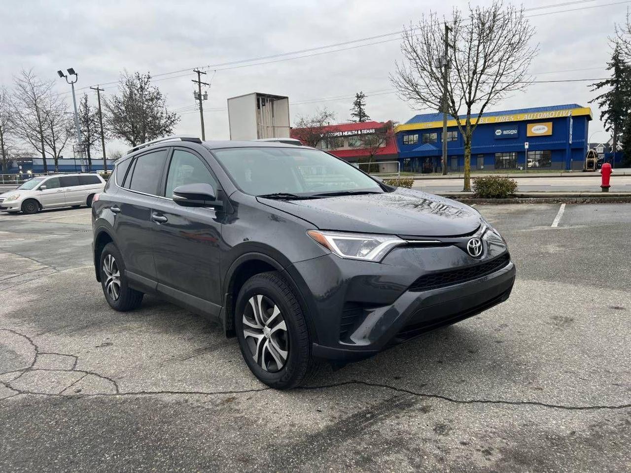 2016 Toyota RAV4 AWD 4dr LE