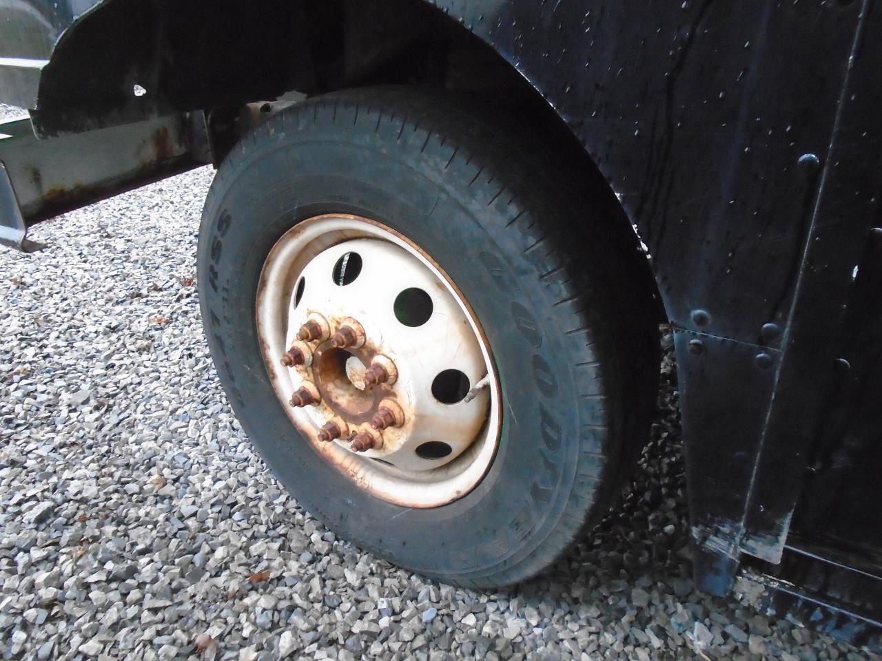 1997 Ford E350 STEP VAN 14 FT Photo