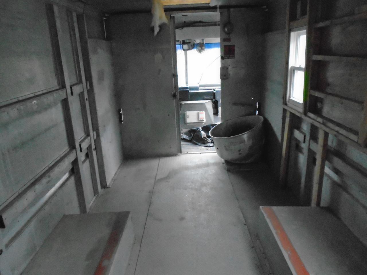 1997 Ford E350 STEP VAN 14 FT Photo