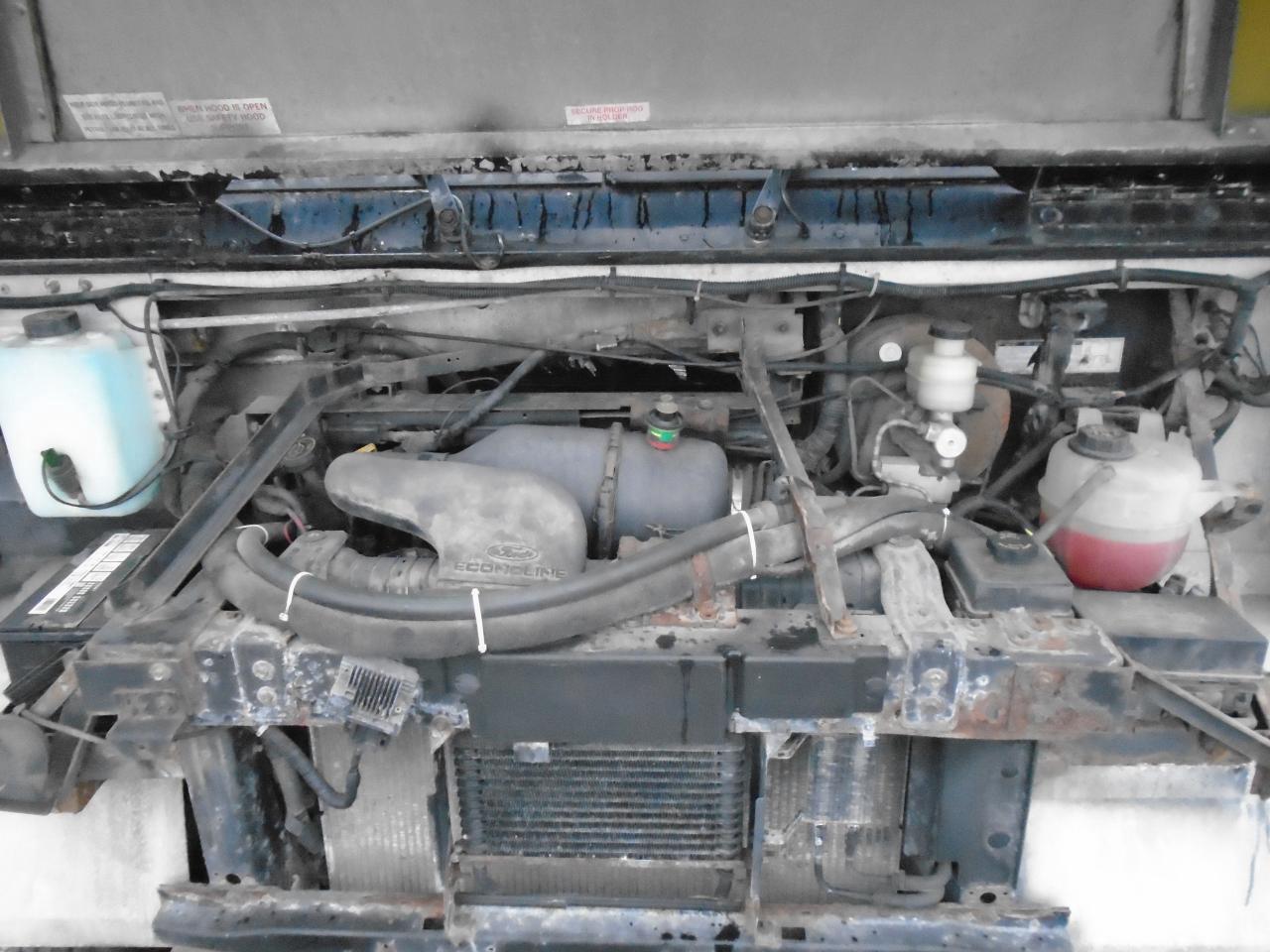 1997 Ford E350 STEP VAN 14 FT Photo