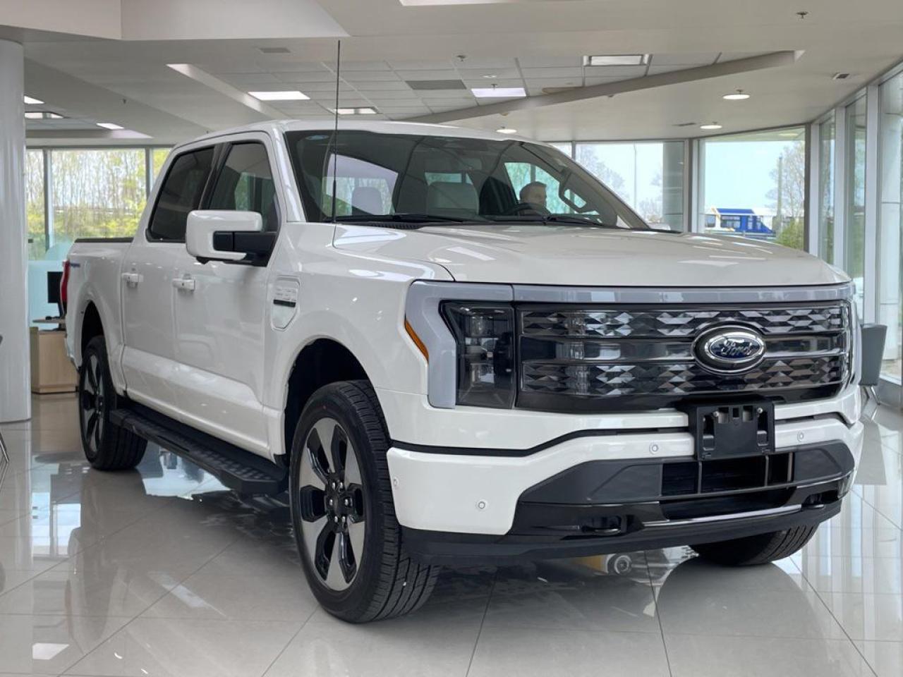 New 2023 Ford F-150 Lightning Platinum for sale in Oakville, ON
