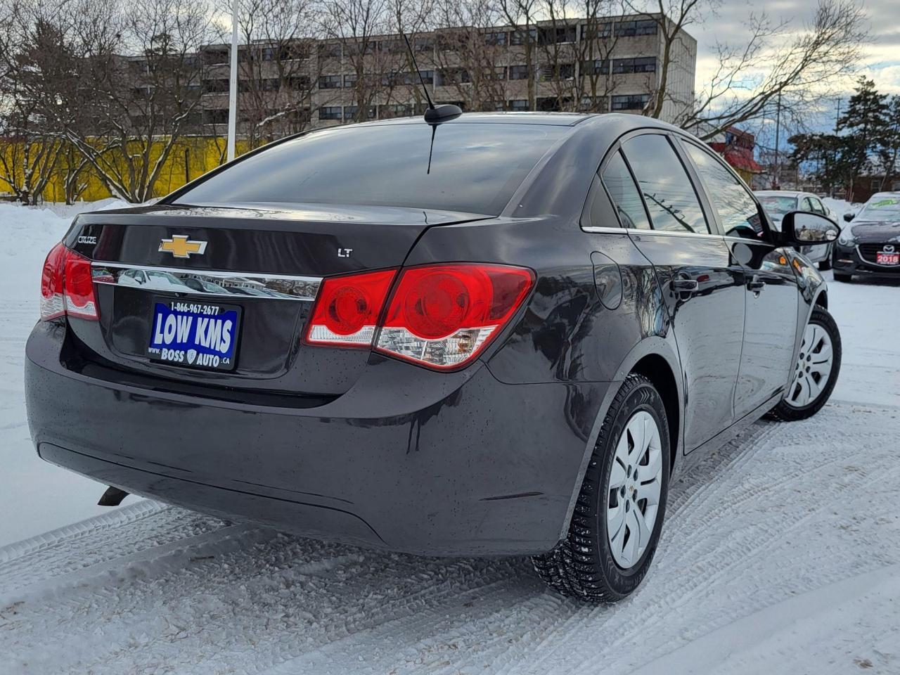 2015 Chevrolet Cruze LT Turbo Photo4