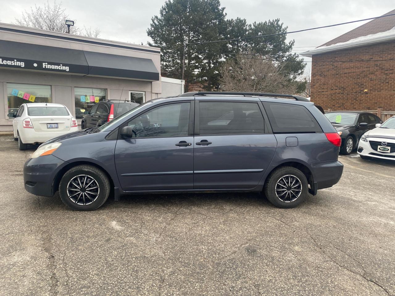 2008 Toyota Sienna CE
