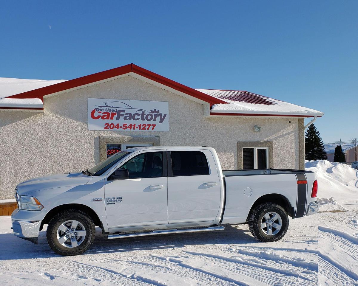 2019 RAM 1500 Classic 4X4 CREW CAB ONLY 72,102 KM - Photo #2