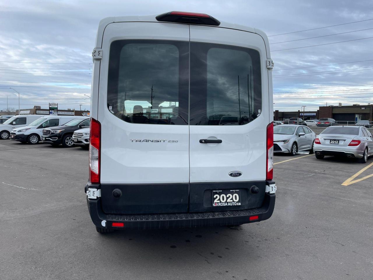 2020 Ford Transit T-250 148" MedRf  SAFETY LANE KEEP clean car fax Photo4