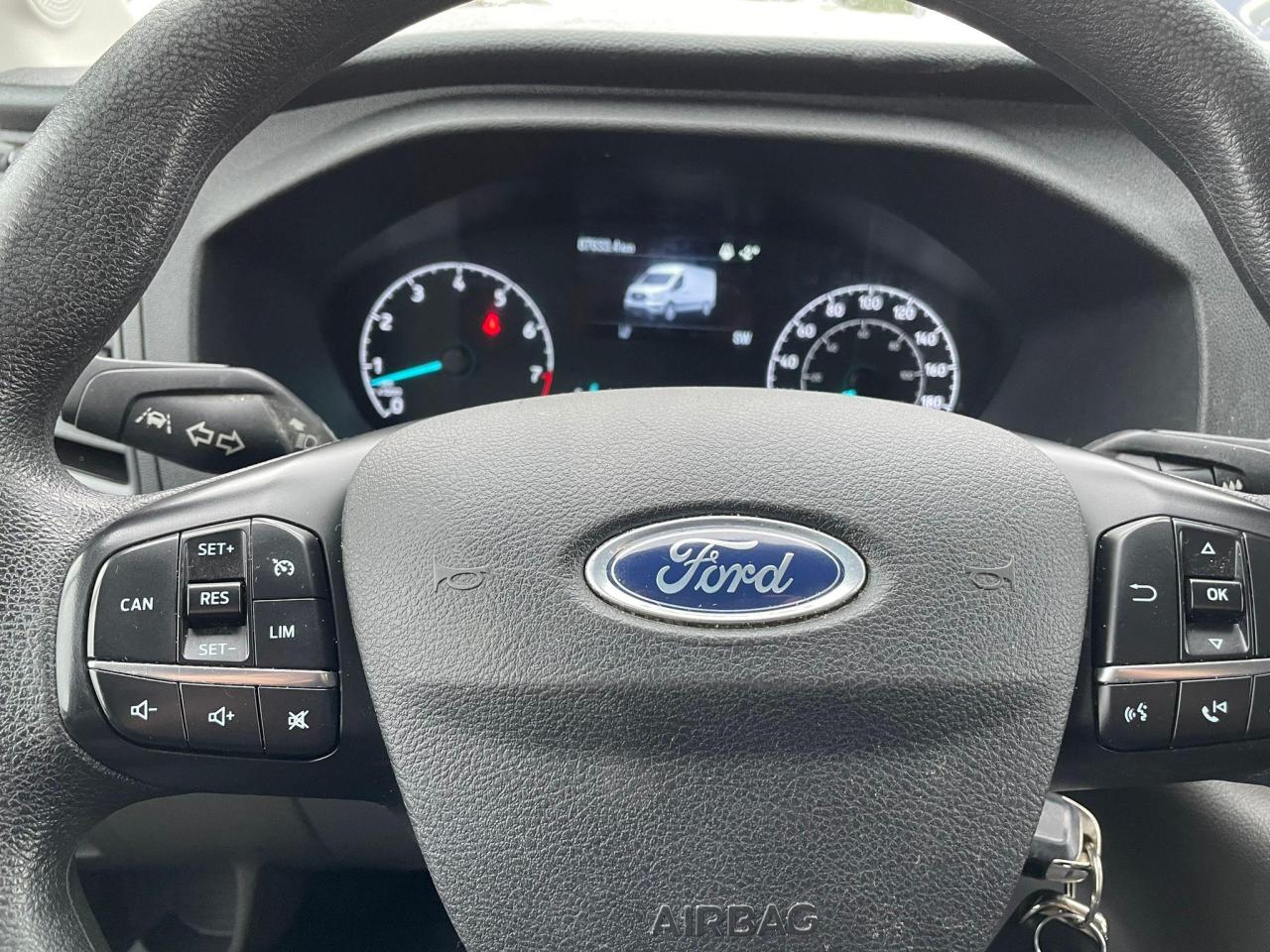 2021 Ford Transit T-250 148" Med Rf 9070 GVWR RWD clean car fax Photo4