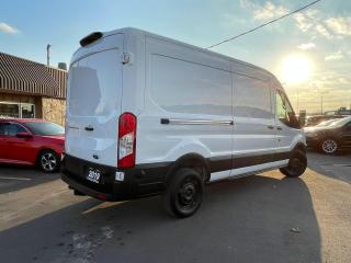 2019 Ford Transit T-250 148" Med Rf 9000 GVWR Sliding LOW KM B-TOOTH - Photo #9