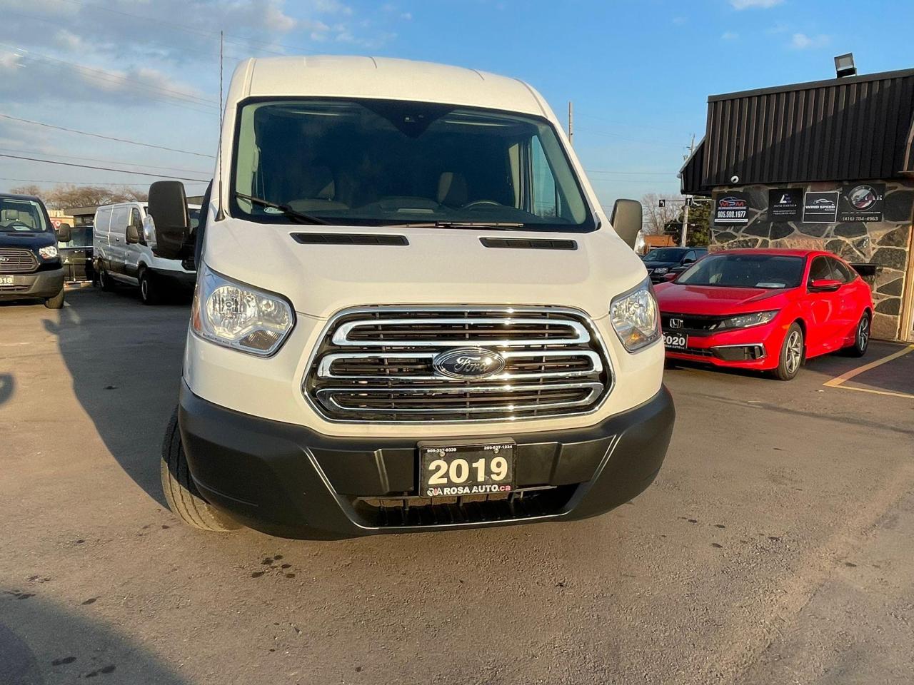 2019 Ford Transit T-250 148" Med Rf 9000 GVWR Sliding LOW KM B-TOOTH - Photo #12