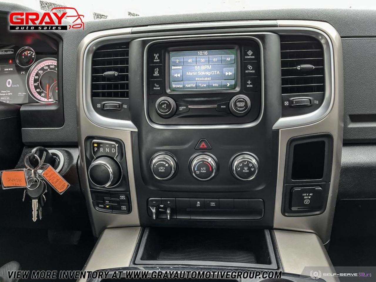 2013 RAM 1500 4WD CREW CAB 140.5" SLT - Photo #21