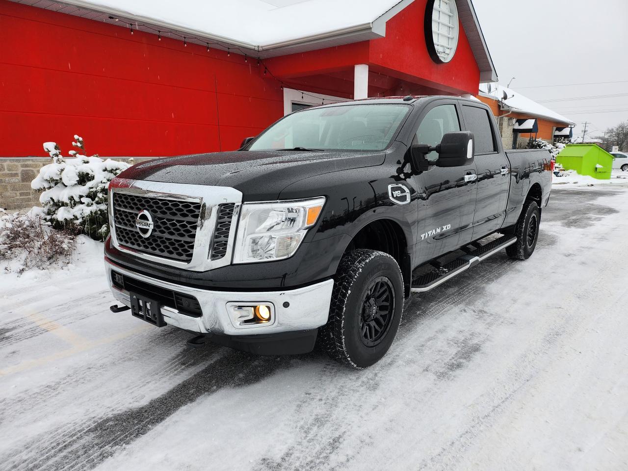 2018 Nissan Titan SV