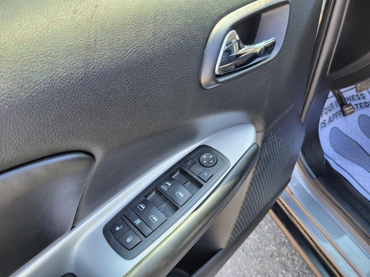 2013 Dodge Journey Canada Value Pkg Photo