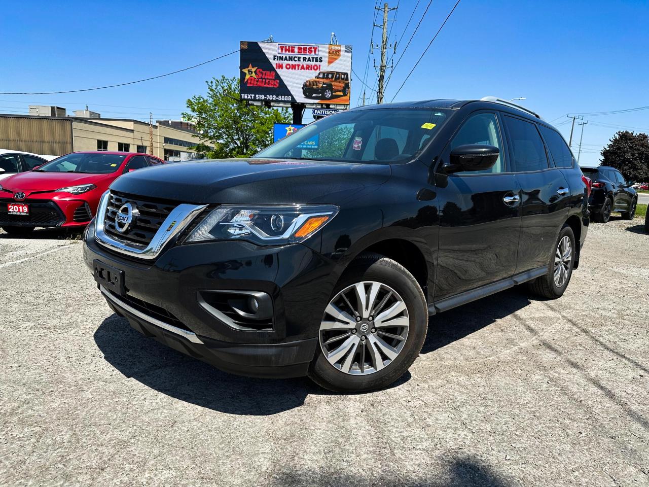 Used 2019 Nissan Pathfinder AWD 7 PASS H-SEATS LOADED! WE FINANCE ALL CREDIT! for sale in London, ON