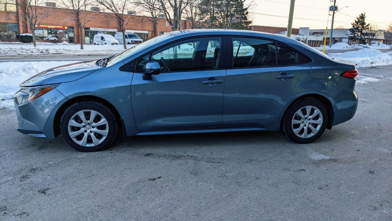 2021 Toyota Corolla LE Photo4
