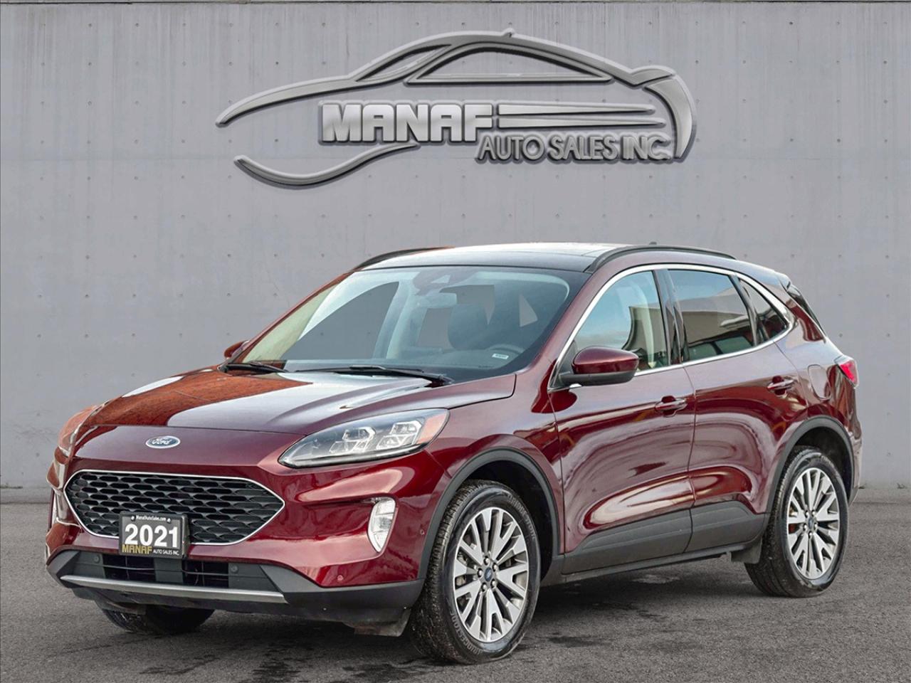 Used 2021 Ford Escape Titanium AWD Panoramic Roof Navi Rear Cam for sale in Concord, ON