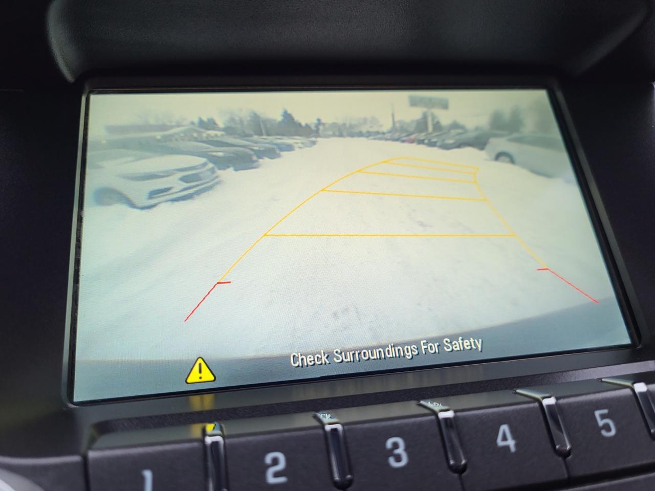 2015 Chevrolet Equinox LT Photo