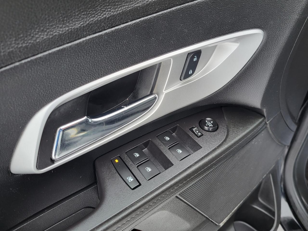 2015 Chevrolet Equinox LT Photo