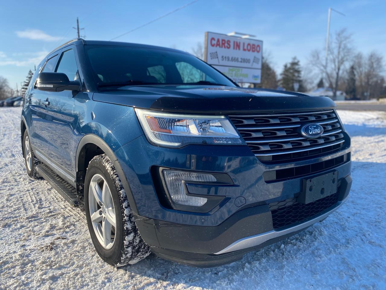2017 Ford Explorer XLT AWD *FULLY LOADED* Photo35