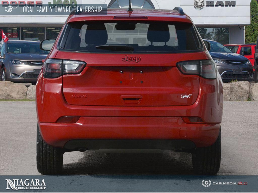 2023 Jeep Compass (RED) - Photo #5