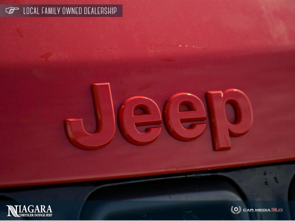 2023 Jeep Compass (RED) - Photo #9