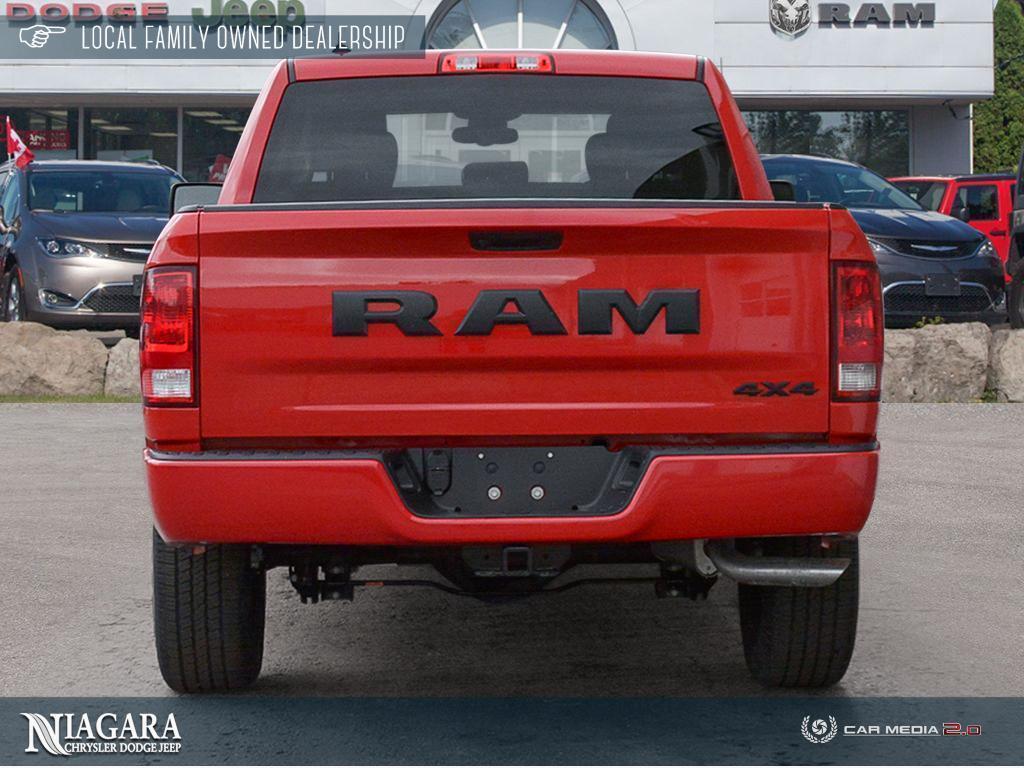 2023 RAM 1500 Classic Night Edition - Photo #5