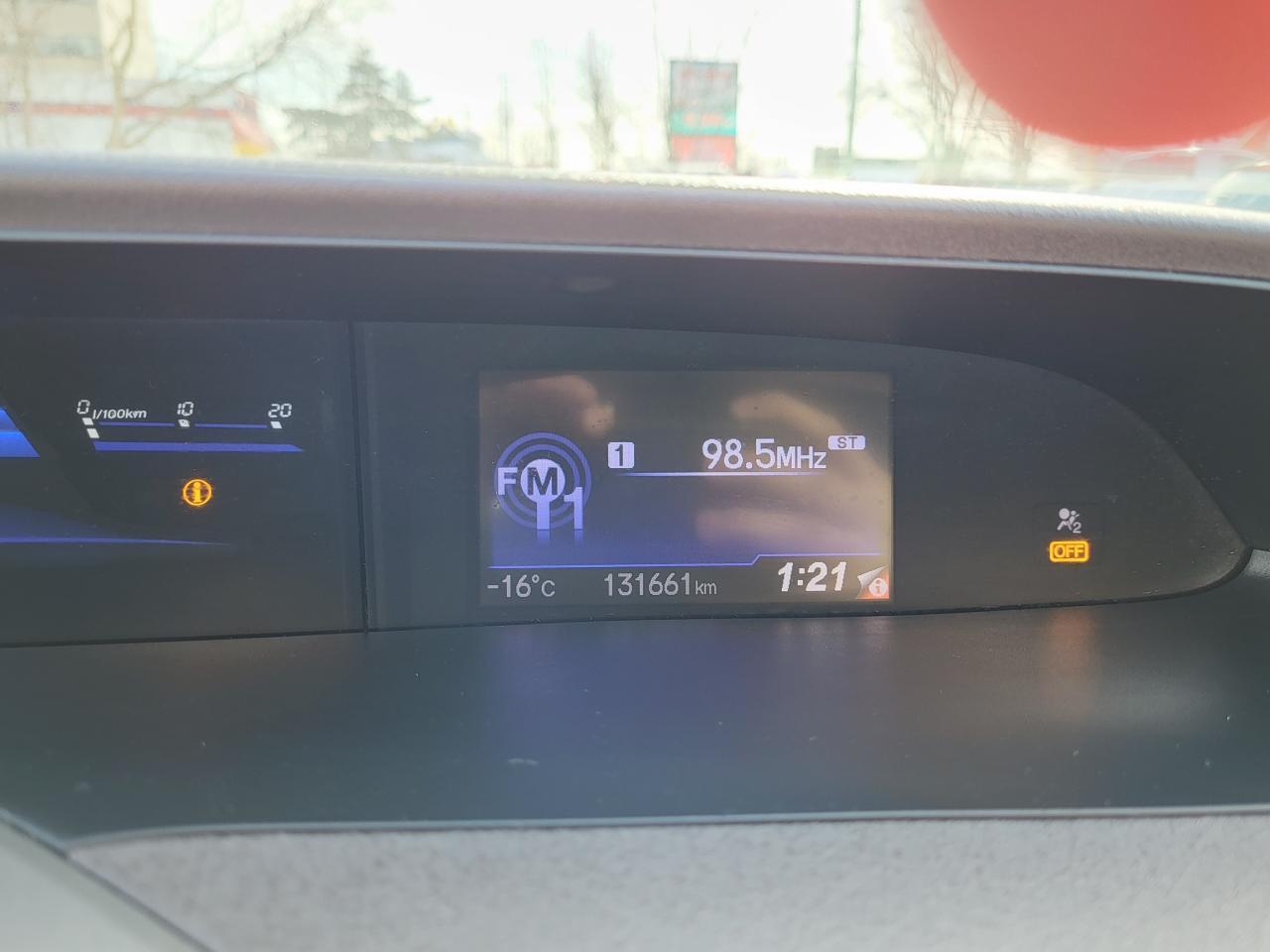 1675449615