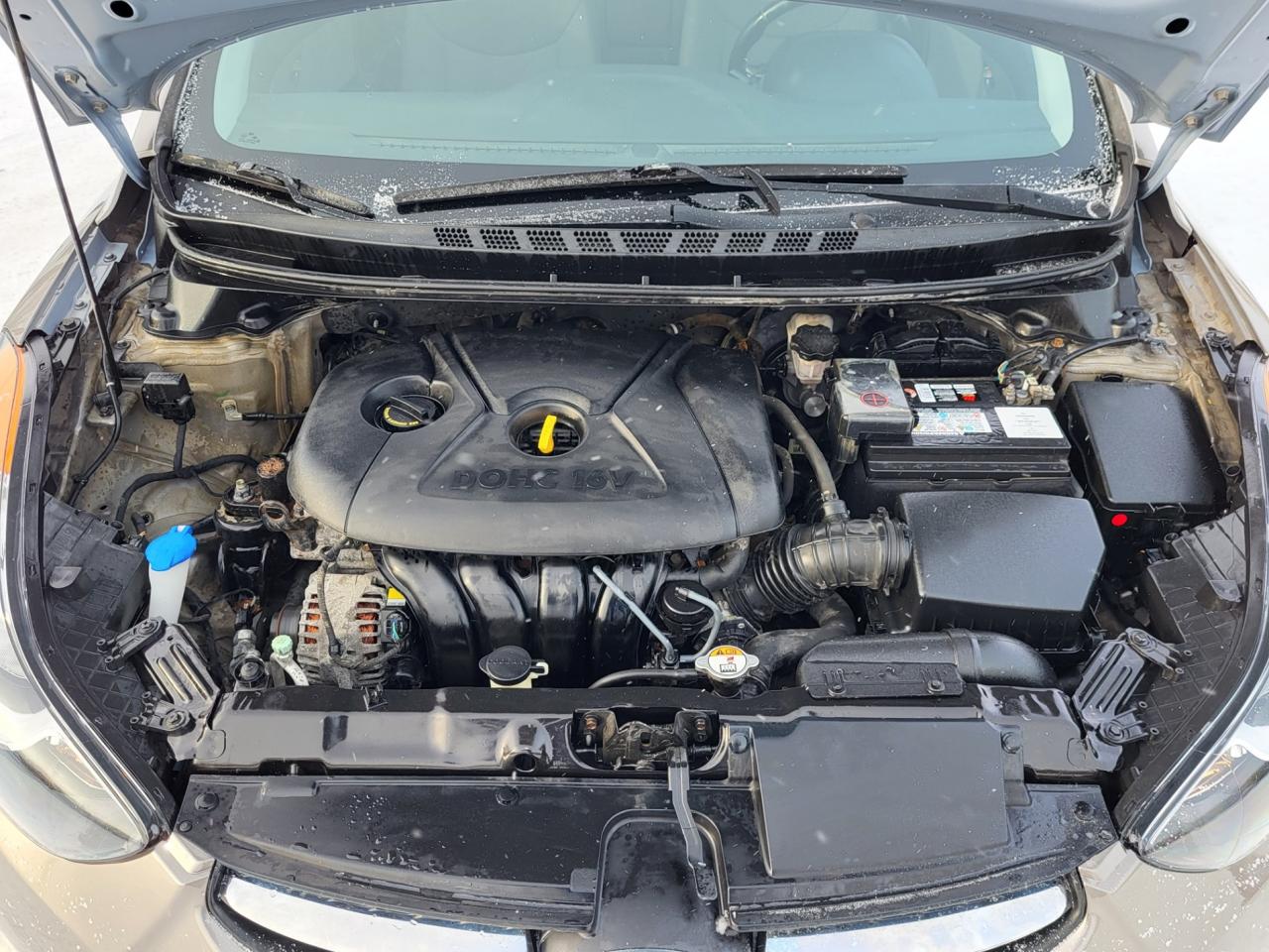 2013 Hyundai Elantra GLS Photo