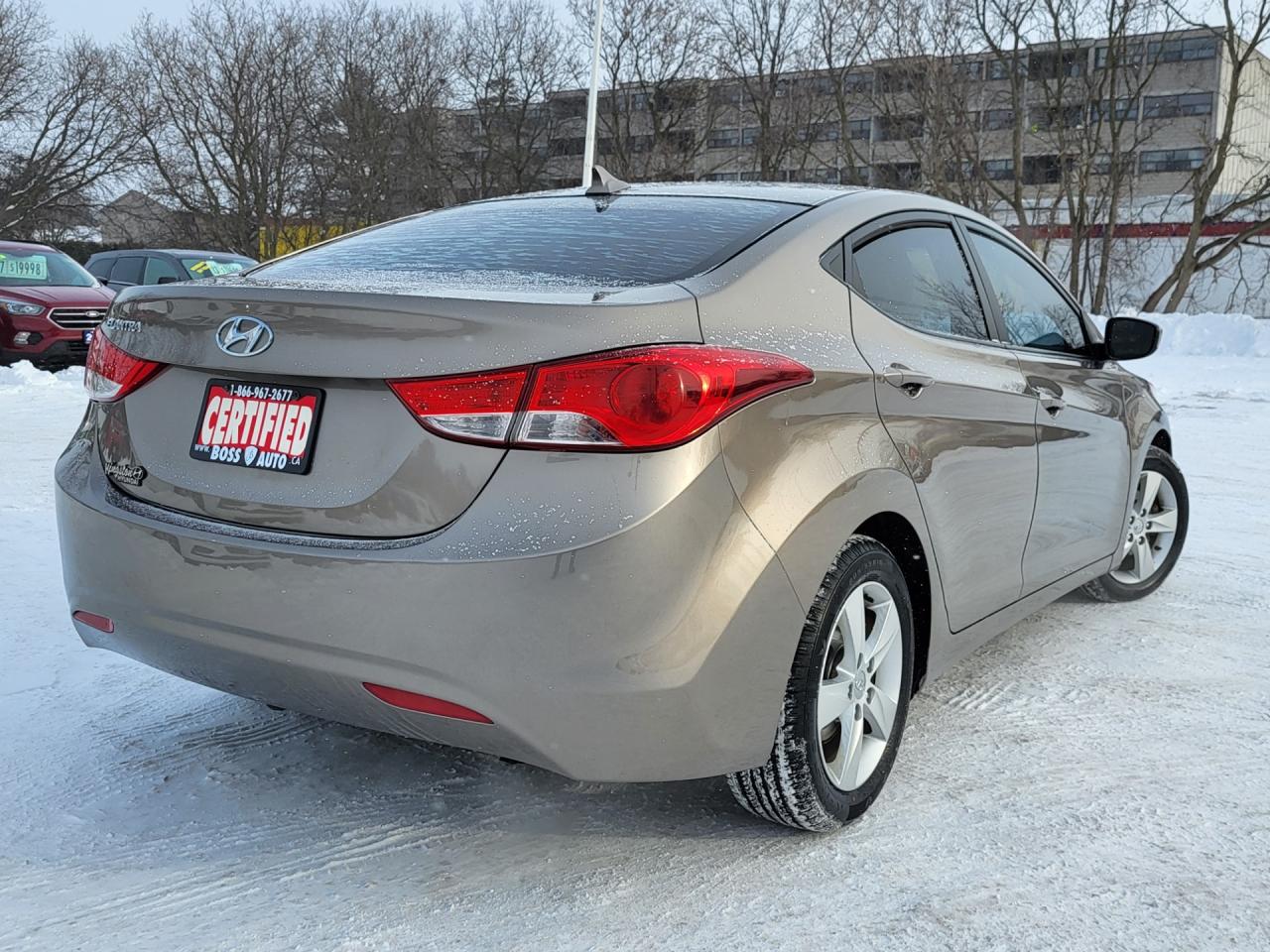 2013 Hyundai Elantra GLS Photo4