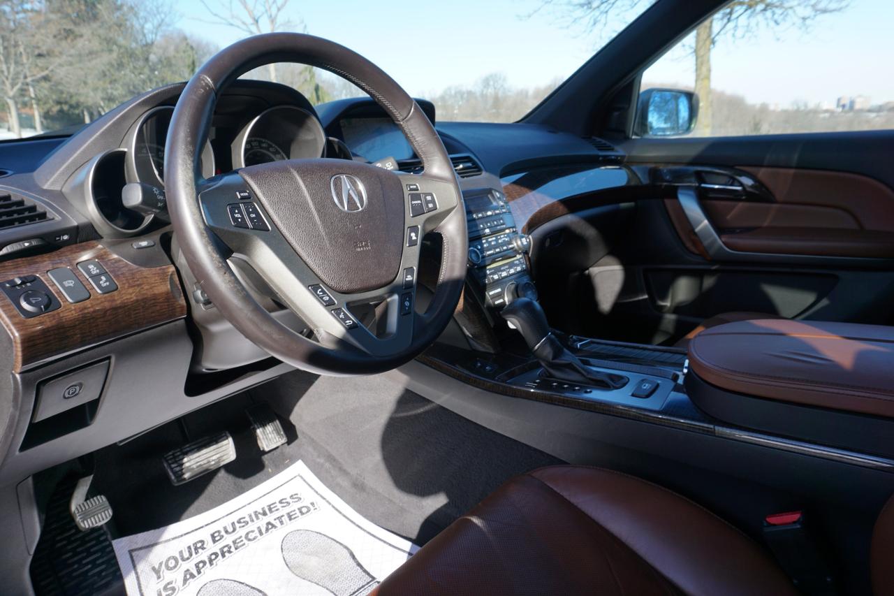 2010 Acura MDX ELITE / NO ACCIDENTS / STUNNING COMBO / LOW KM'S - Photo #11