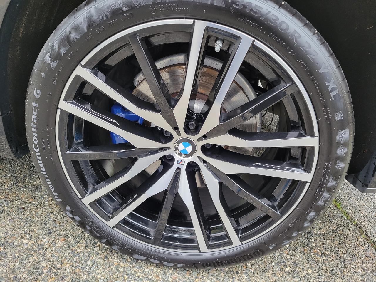 2020 BMW X5  - Photo #9