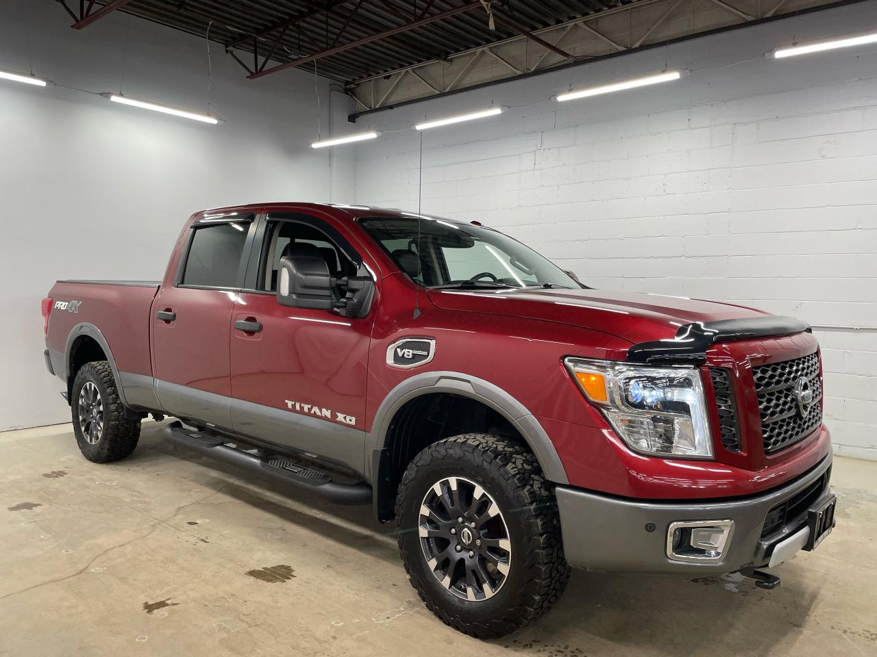 2016 Nissan Titan Pro-4X Photo25