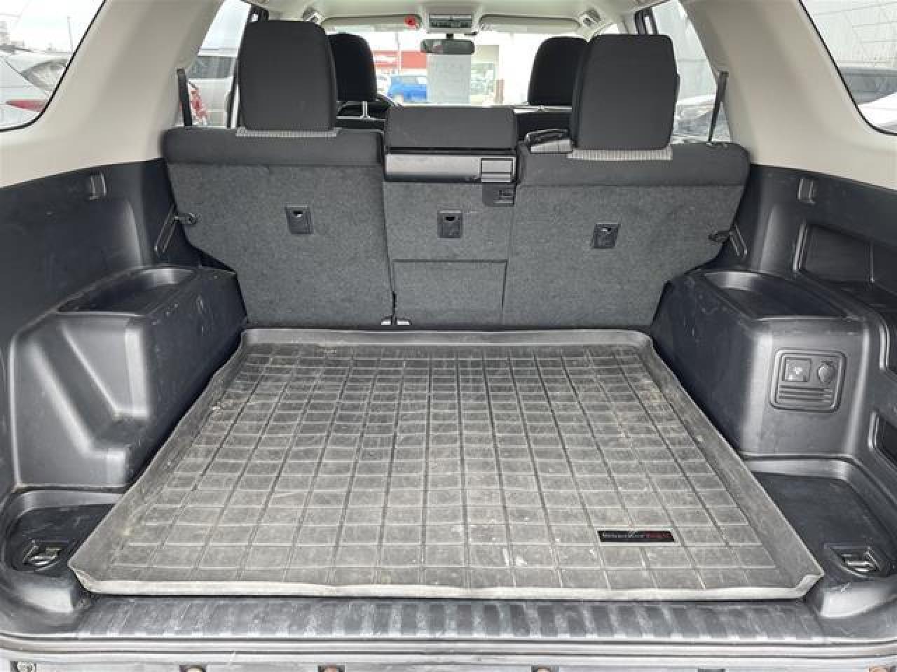 2015 Toyota 4Runner SR5 V6 5A Photo3