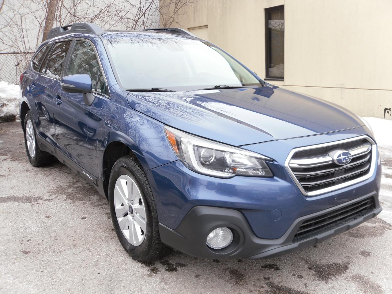 2019 Subaru Outback Touring w Eyesight - Photo #1