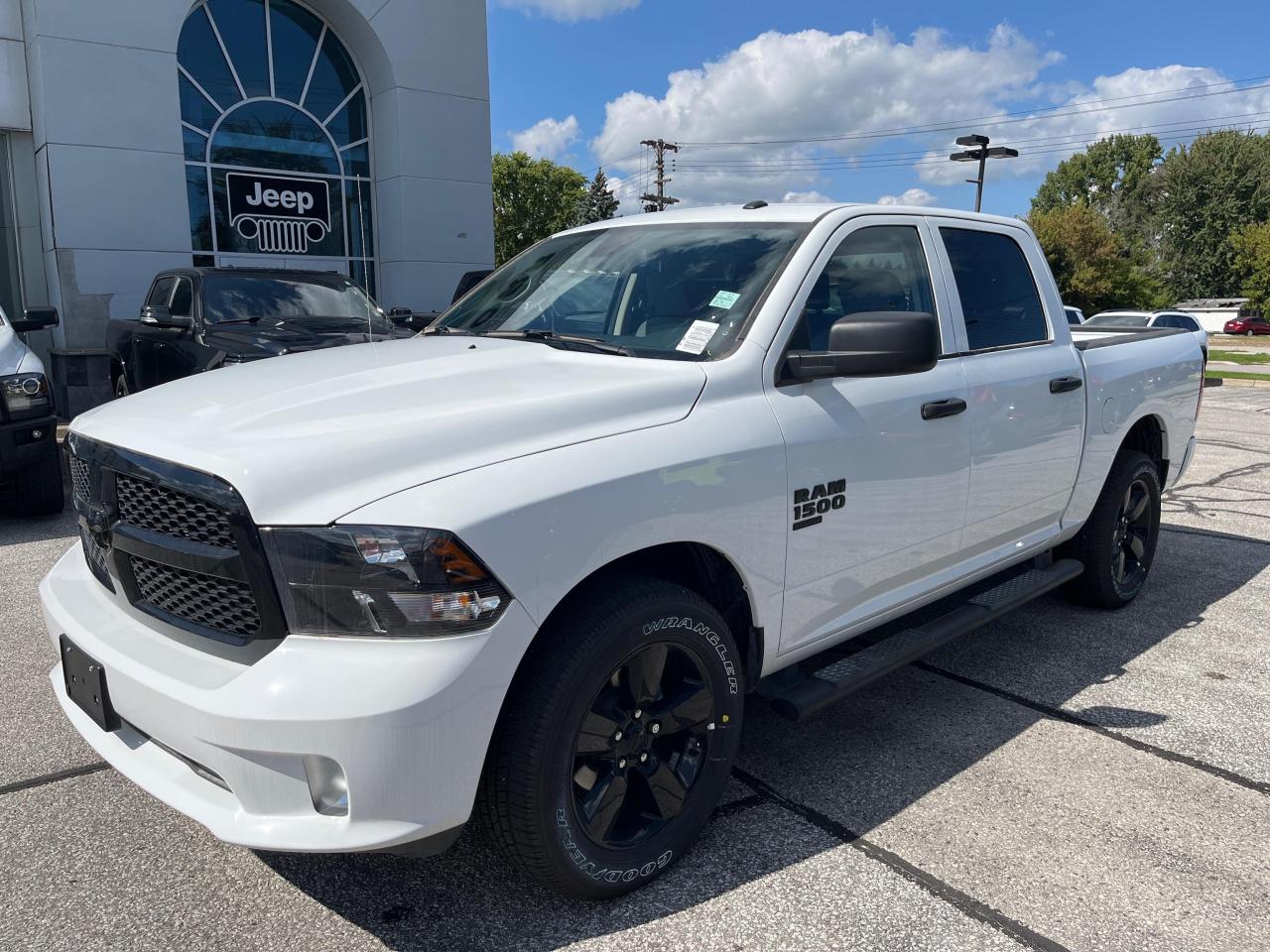 New 2023 RAM 1500 Classic TRADESMAN for sale in Sarnia, ON