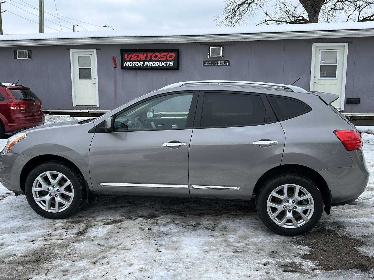 2011 Nissan Rogue SV