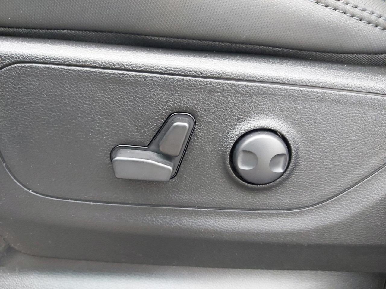 9588838