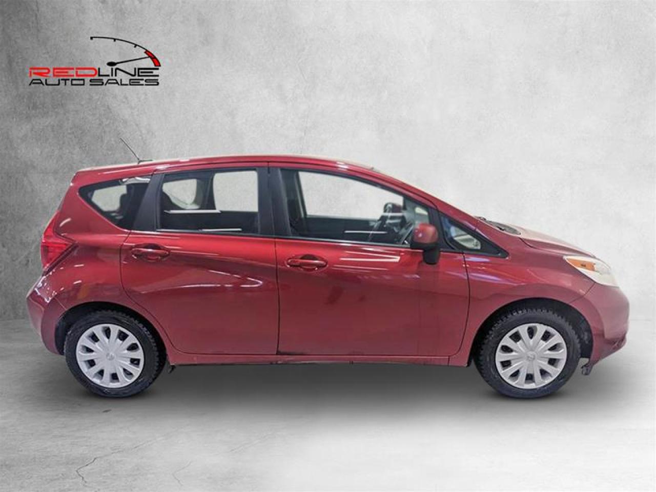 Used 2014 Nissan Versa Note Hatchback 1.6 SV 5sp for sale in Cambridge, ON