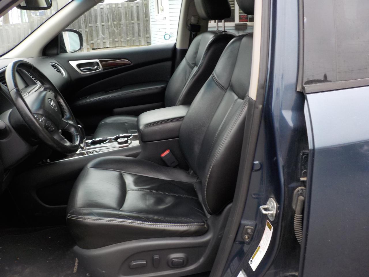 2014 Nissan Pathfinder 4WD 4DR SL - Photo #5