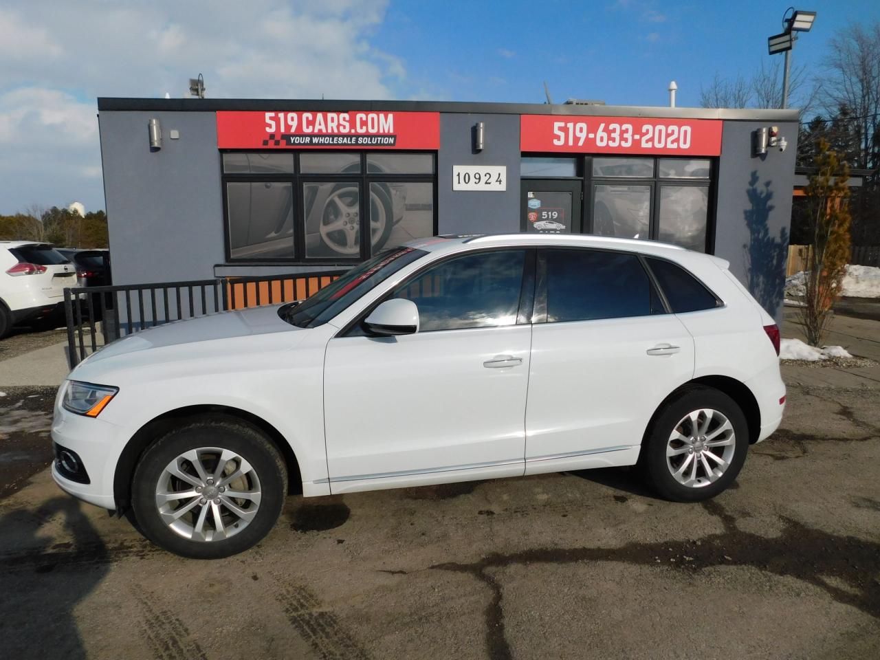 2016 Audi Q5 Leather | Sunroof | Nav | Heated Seats