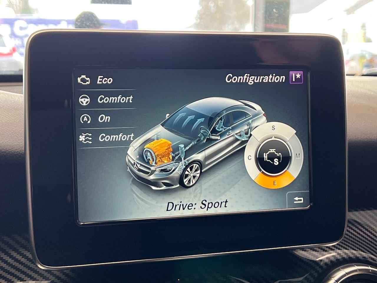 2016 Mercedes-Benz CLA-Class CLA250+GPS+New Tires+Power Heated Leather Seats - Photo #33