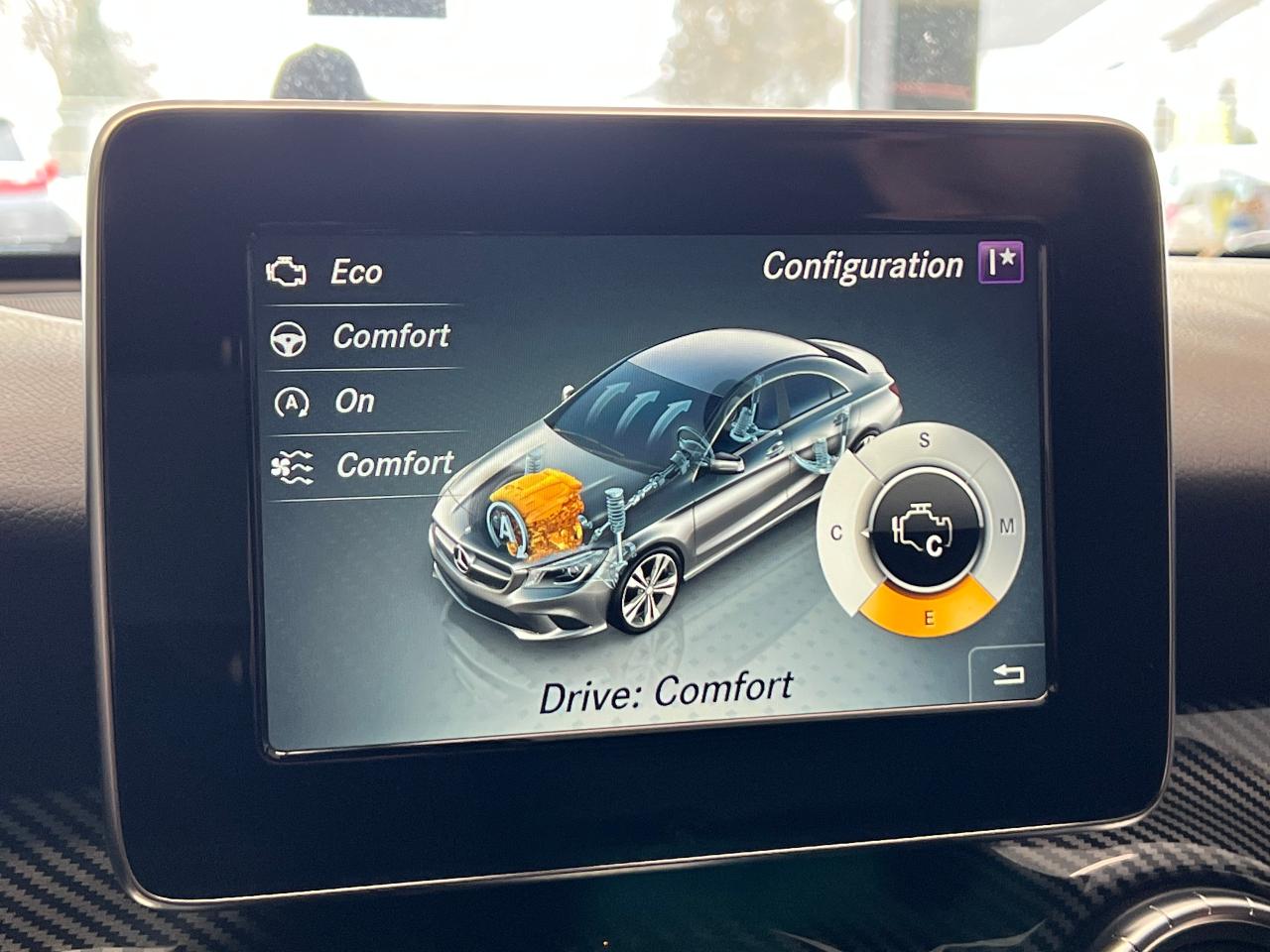 2016 Mercedes-Benz CLA-Class CLA250+GPS+New Tires+Power Heated Leather Seats - Photo #34