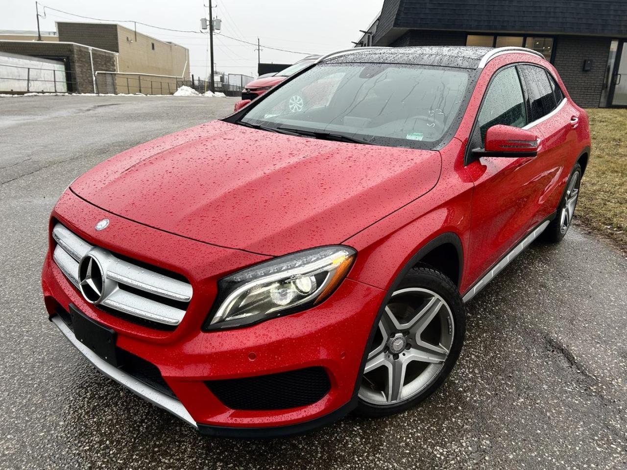 2015 Mercedes-Benz GLA GLA250 4MATIC ///AMG PKG. | LIGHTING PKG. - Photo #1