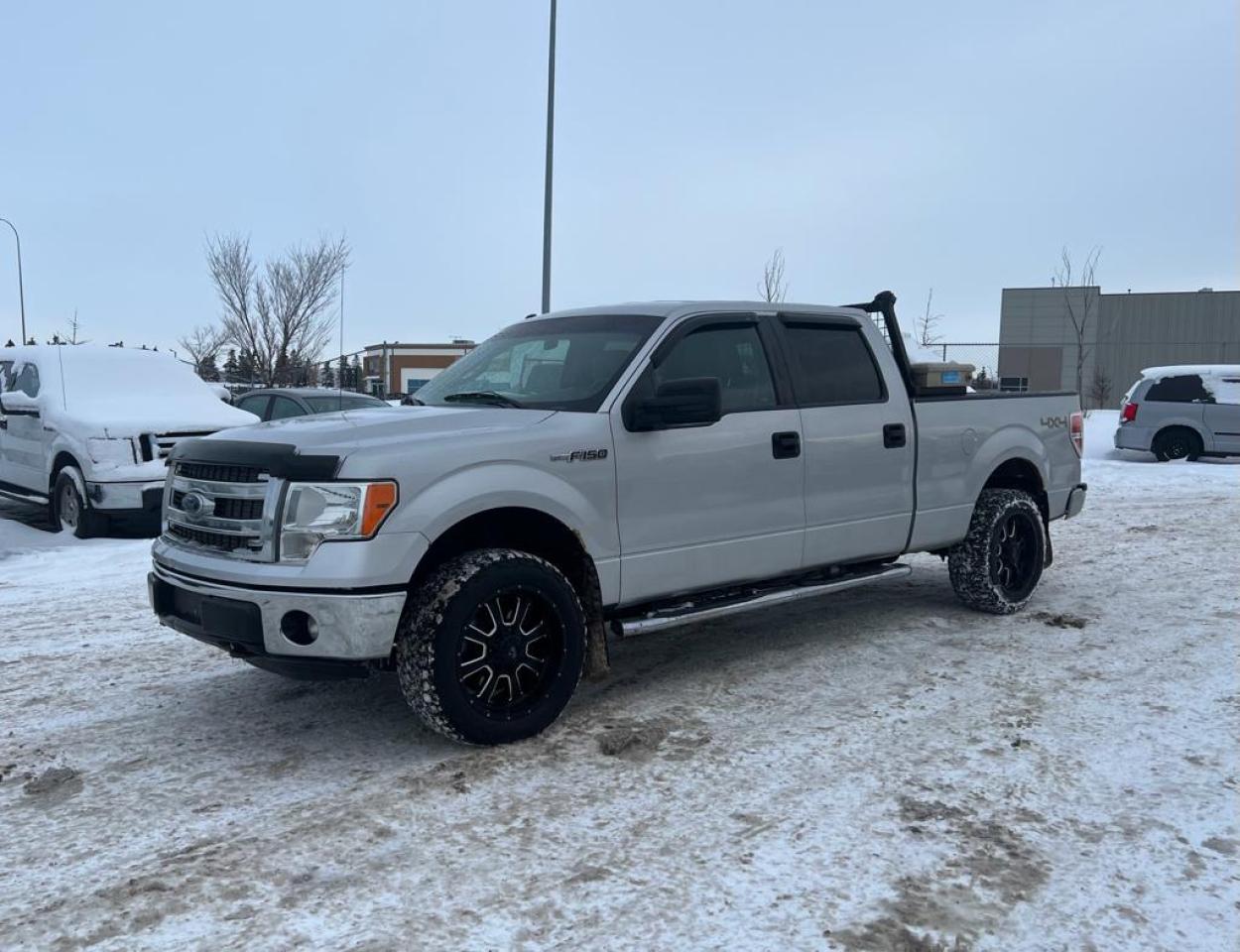 Used 2014 Ford F-150 XLT | $0 DOWN - EVERYONE APPROVED!! for sale in Calgary, AB
