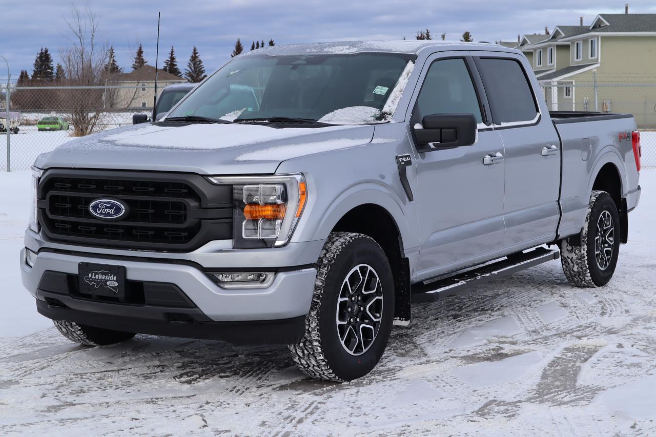 2023 Ford F-150 XLT Photo0
